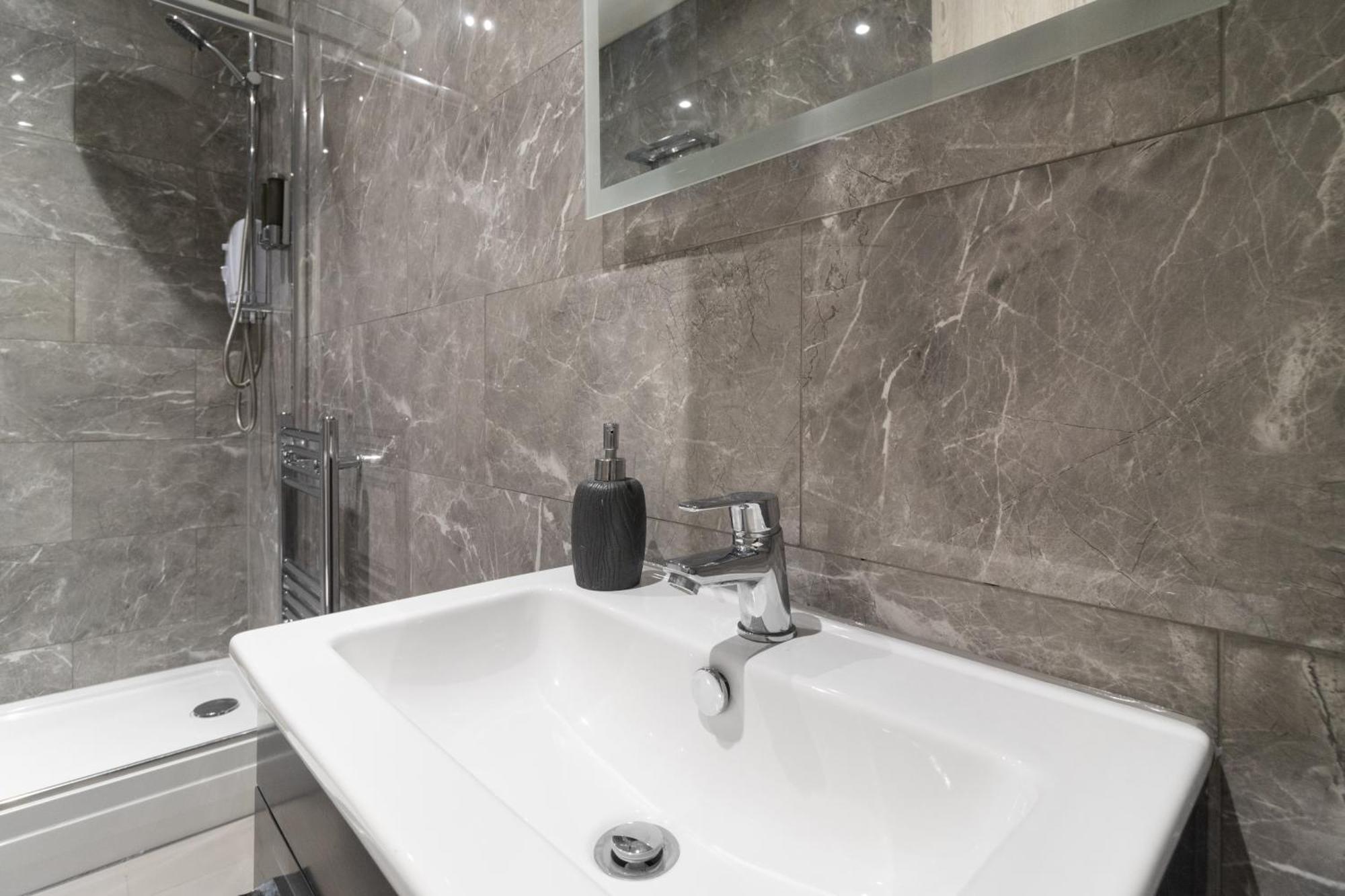 Whiskawaystays - Foregate Street - Apartment 4 우스터 외부 사진